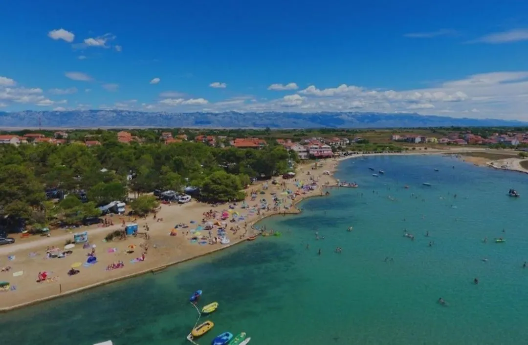 Campsite Mobilhomecharly Privlaka