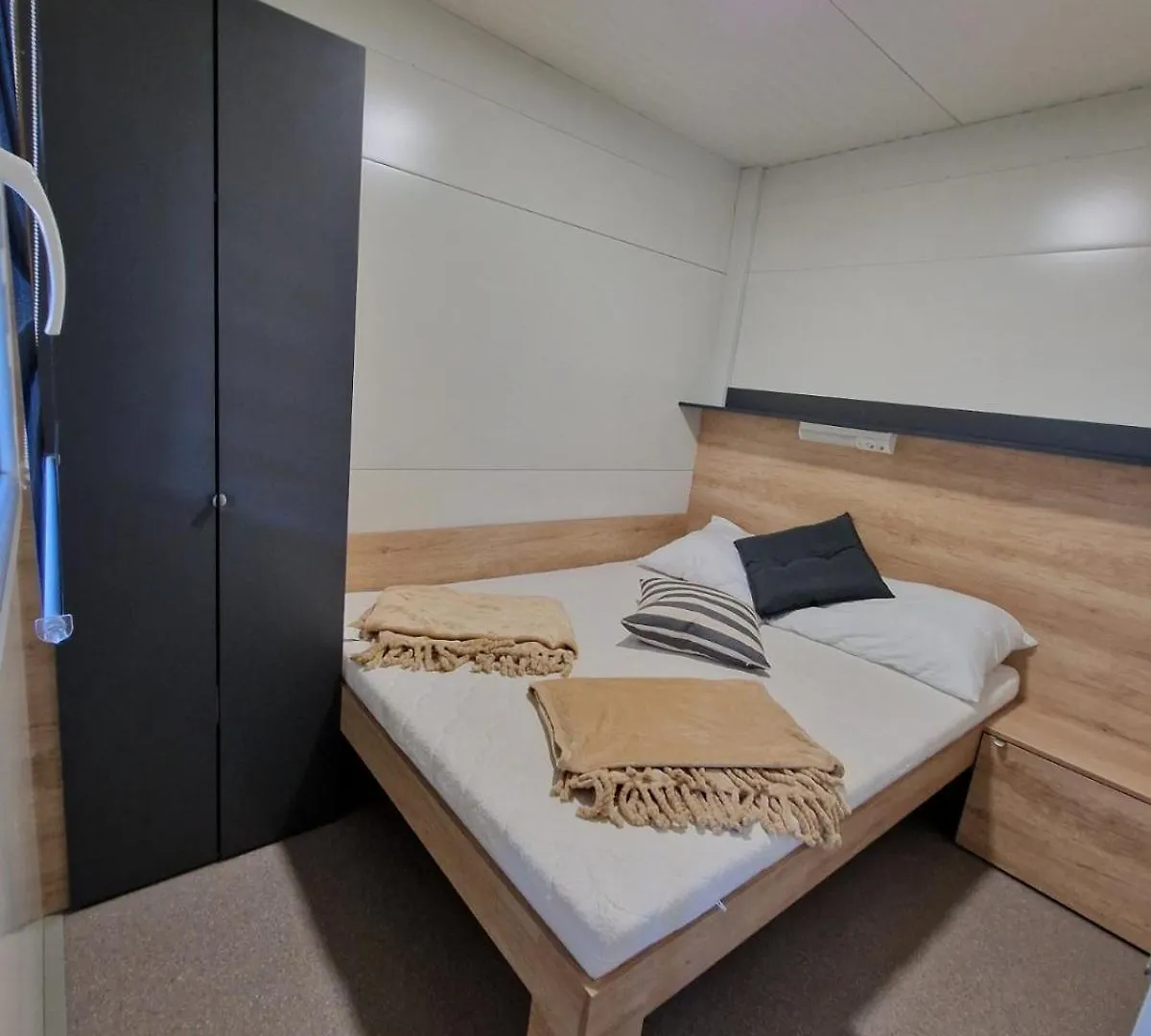 Mobilhomecharly Privlaka  0*, Privlaka (Zadar) Croatia